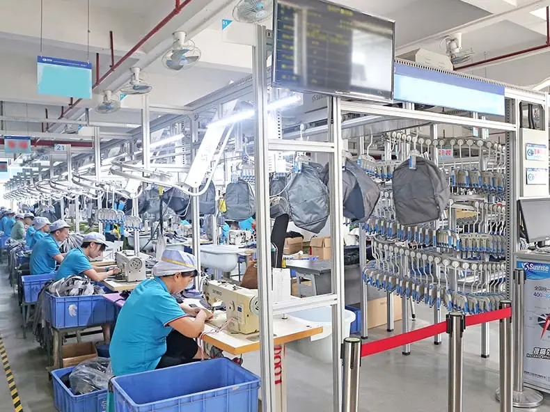 背包代工厂家,小爱科技背包厂家